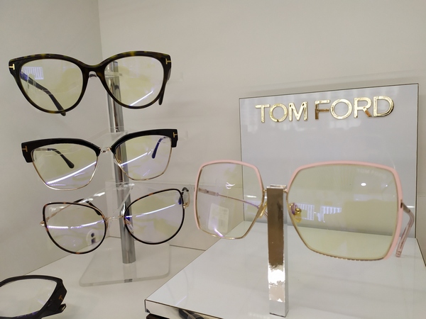 TomFord - оригинальные очки со скидкой 25%!